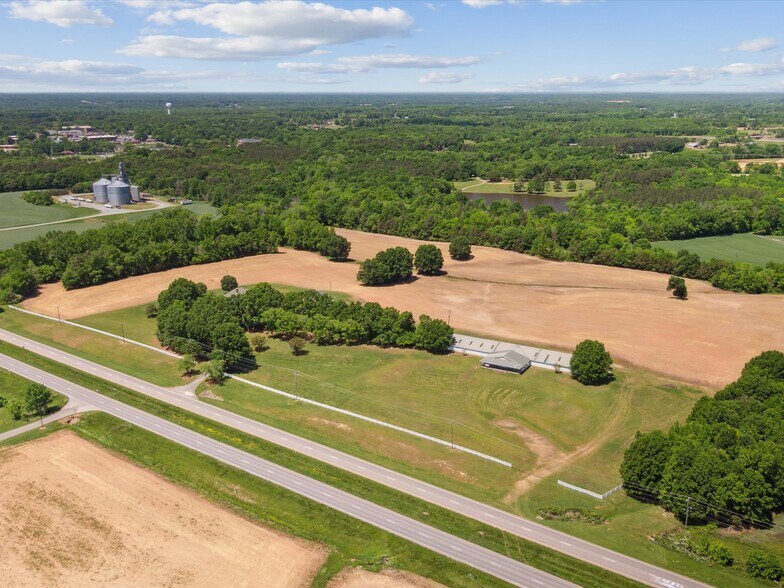 4809 E Highway 74 Hwy, Wingate, NC à vendre - Photo de l’immeuble – Image 3 sur 11