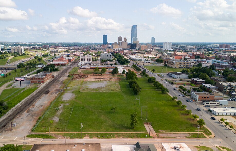 1550 NW Broadway Ave, Oklahoma City, OK à vendre - Aérien – Image 3 sur 16
