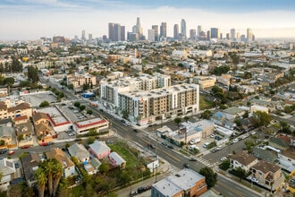330 N Westlake Ave, Los Angeles, CA - Vue aérienne  vue de carte