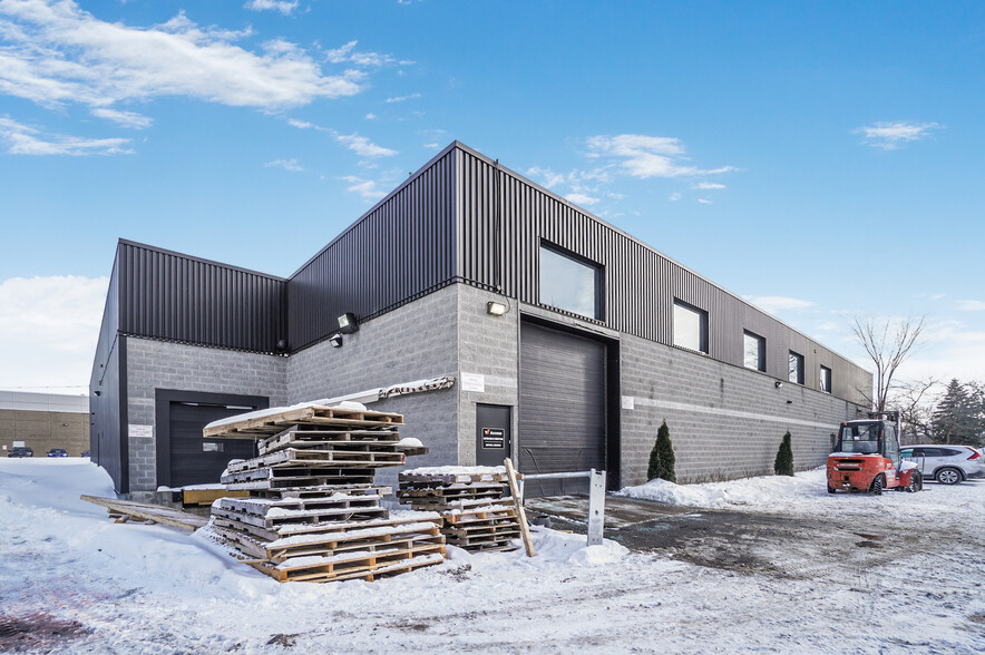 2351 Boul Fernand-Lafontaine, Longueuil, QC à vendre - Photo de l’immeuble – Image 3 sur 21