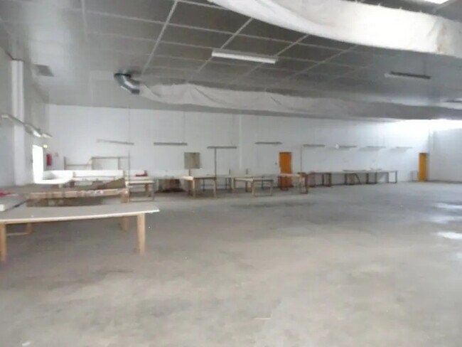 Plus de détails pour Industriel/Logistique à louer