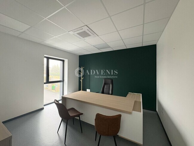Plus de détails pour Bureau à louer