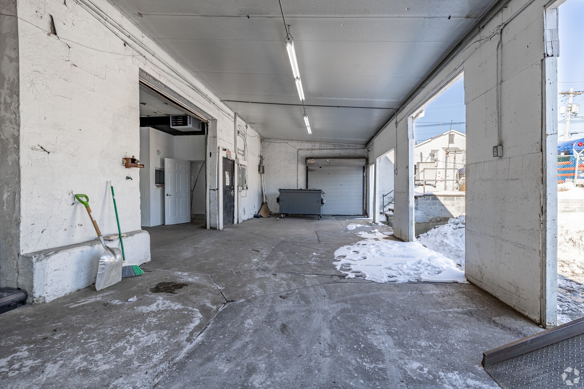 9-14 Arlington Ave, Kearny, NJ à louer Photo intérieure– Image 1 sur 10