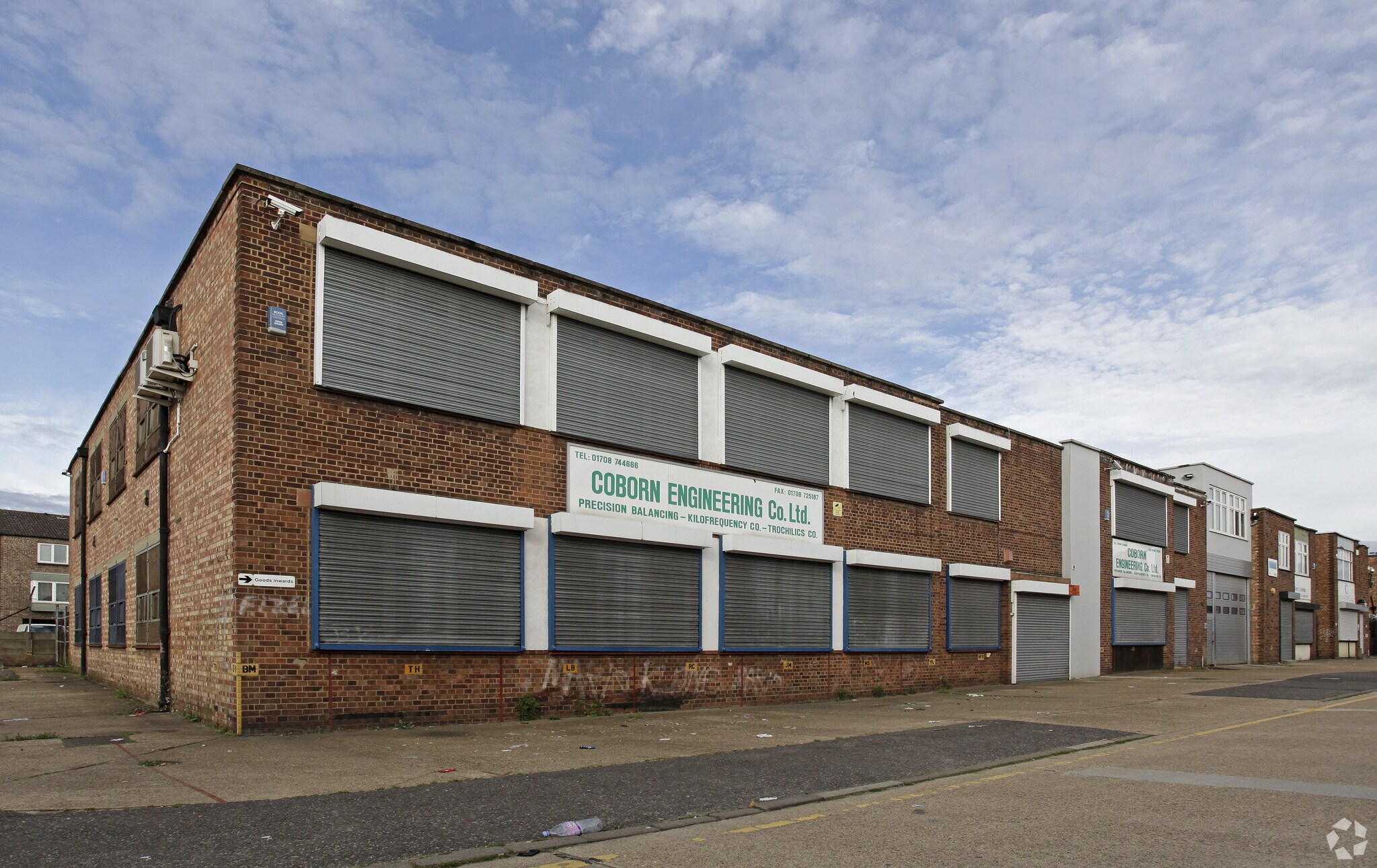 Chesham Clos, Romford à vendre Photo principale– Image 1 sur 2
