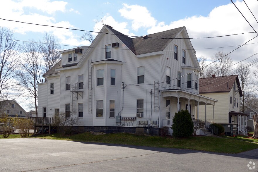 16 Clinton St, Taunton, MA à vendre - Photo de l’immeuble – Image 3 sur 7