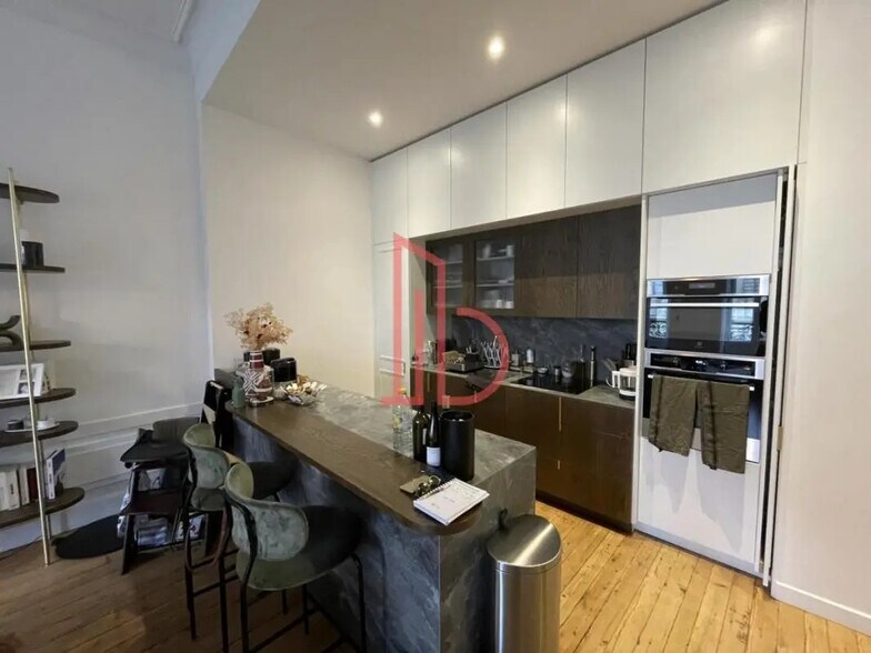 Bureau dans Bordeaux à vendre - Photo intérieure – Image 2 sur 6