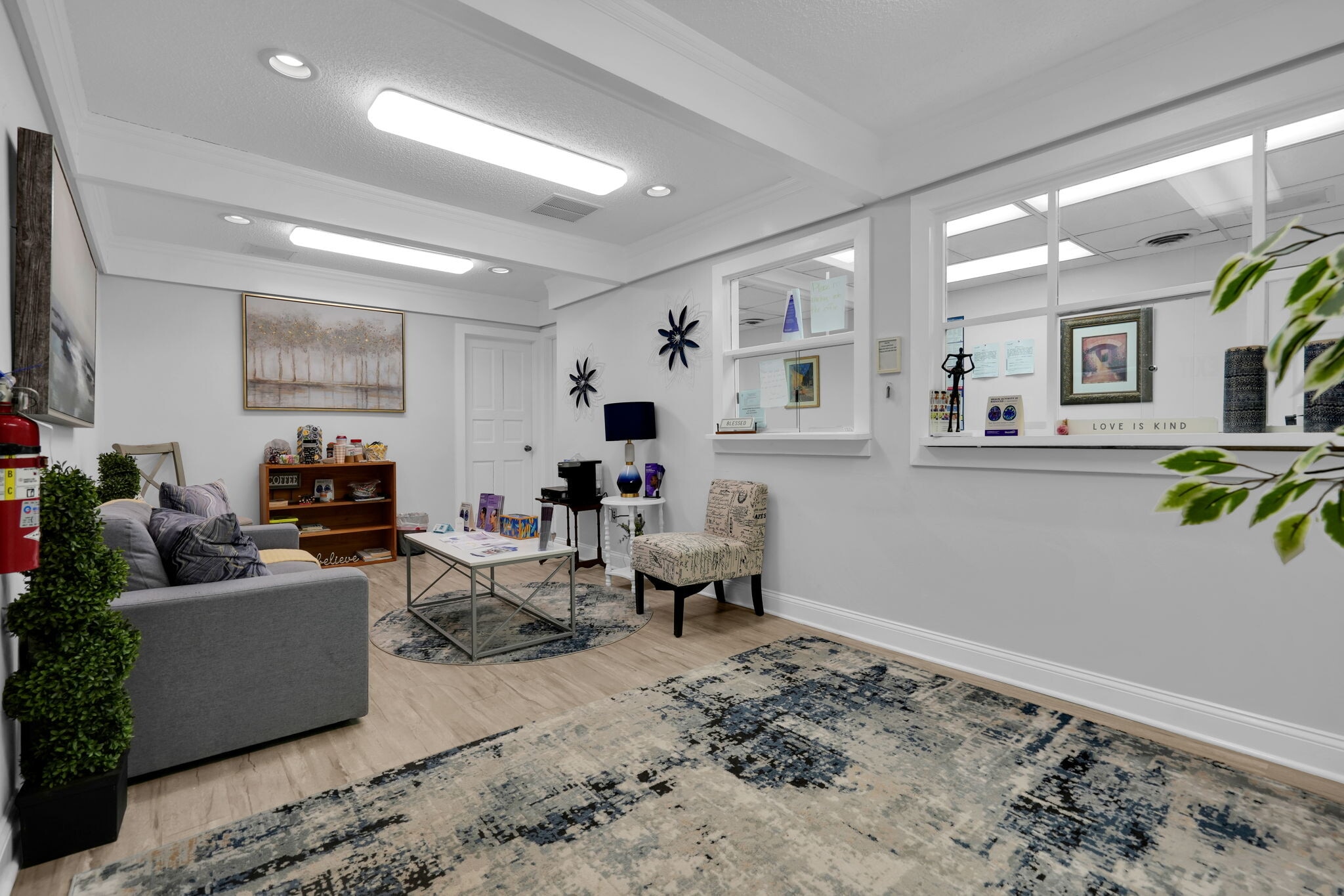 70 Schanck Rd, Freehold, NJ à louer Photo intérieure– Image 1 sur 23