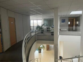 Bureau dans Miribel à louer Photo intérieure– Image 1 sur 1