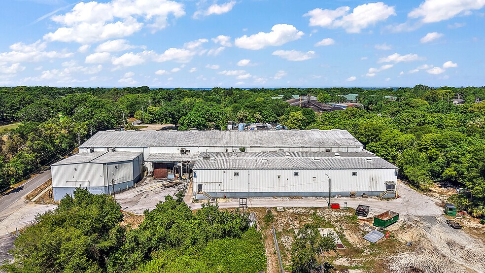 1501 Robie Ave, Mount Dora, FL à louer - Photo de l’immeuble – Image 2 sur 21