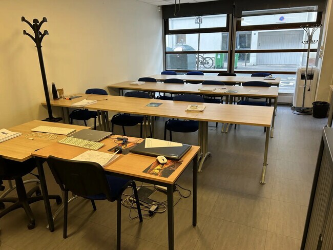 Plus de détails pour Bureau à vendre