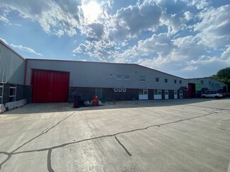 Plus de détails pour Smitham Bridge Rd, Hungerford - Industriel/Logistique à vendre