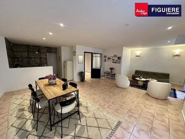 Plus de détails pour Bureau à vendre