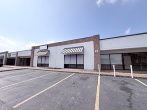 2411 NE Loop 410, San Antonio, TX à louer Photo intérieure– Image 1 sur 15