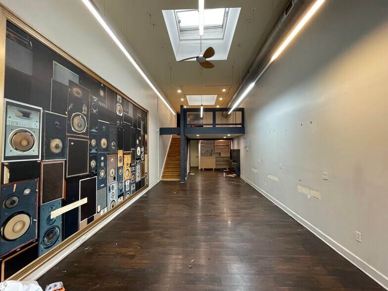 3349-3351 Grand Ave, Oakland, CA à louer - Photo de l’immeuble – Image 2 sur 6