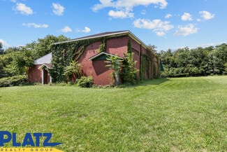 Plus de détails pour 126 Davis Ln, Youngstown, OH - Spécialisé à vendre