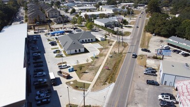 17250 Jefferson Hwy, Baton Rouge, LA - VUE AÉRIENNE  vue de carte - Image1