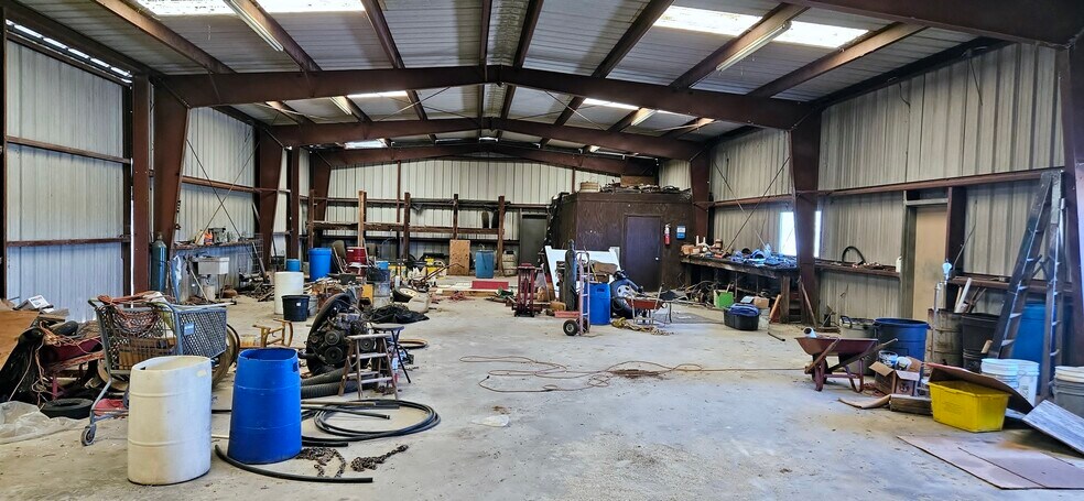 321 Davis Bros Rd, Frostproof, FL à vendre - Photo de l’immeuble – Image 3 sur 23
