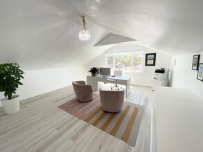 11600-11610 Washington Pl, Culver City, CA à louer Photo intérieure– Image 1 sur 1