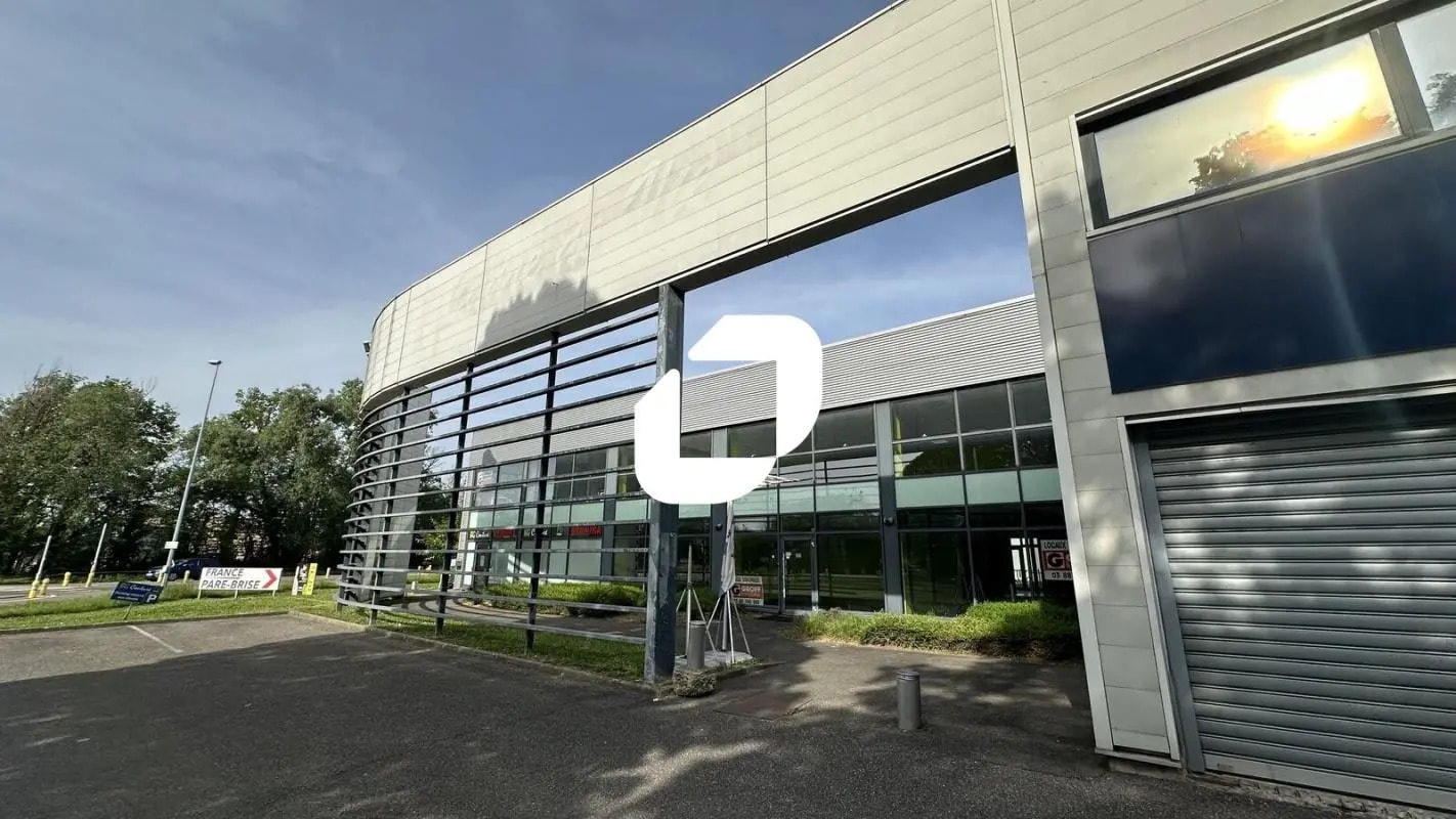 9 Rue Pierre Et Marie Curie, Ostwald à louer Photo de l’immeuble– Image 1 sur 16