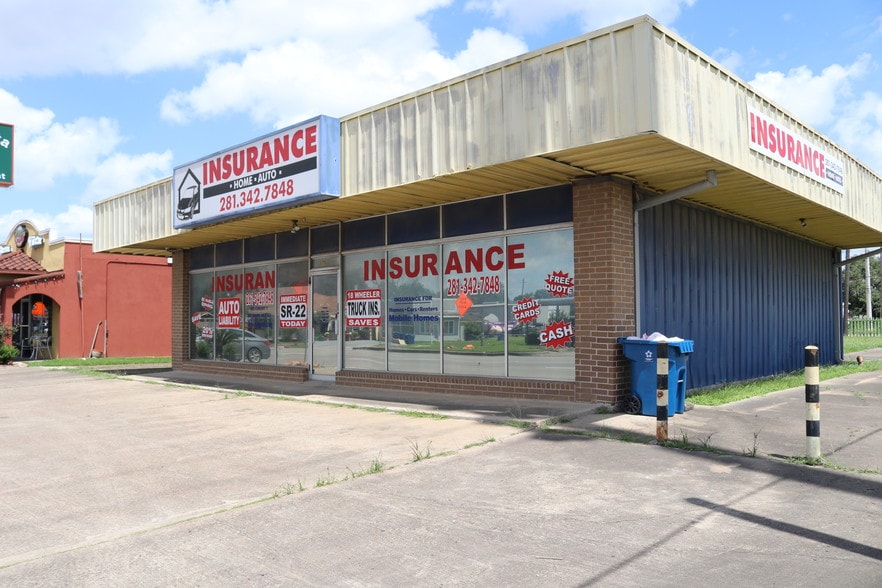 1711 Avenue H, Rosenberg, TX à louer - Photo principale – Image 1 sur 9