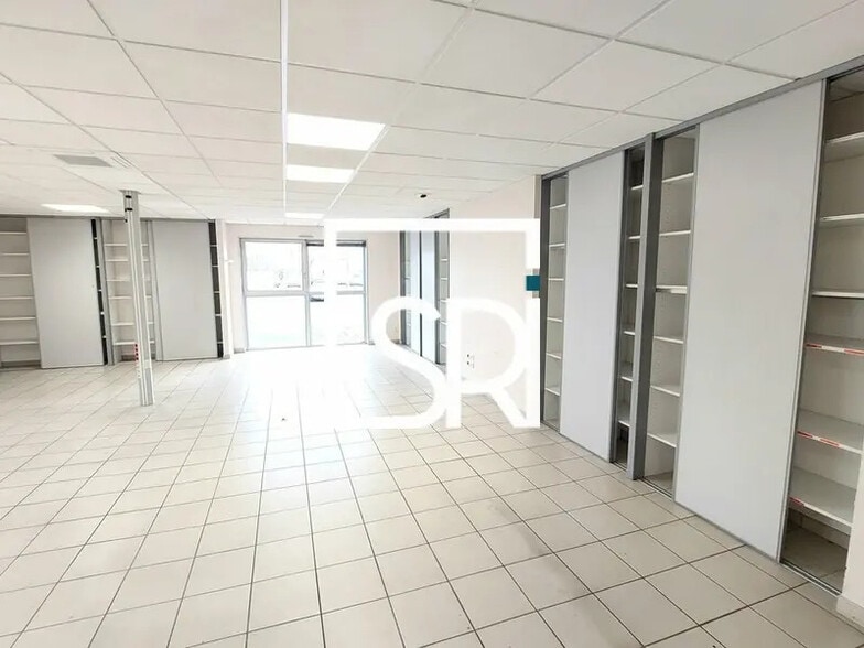 9 Rue Valentin Hauy, Clermont-Ferrand à louer - Photo de l’immeuble – Image 3 sur 11