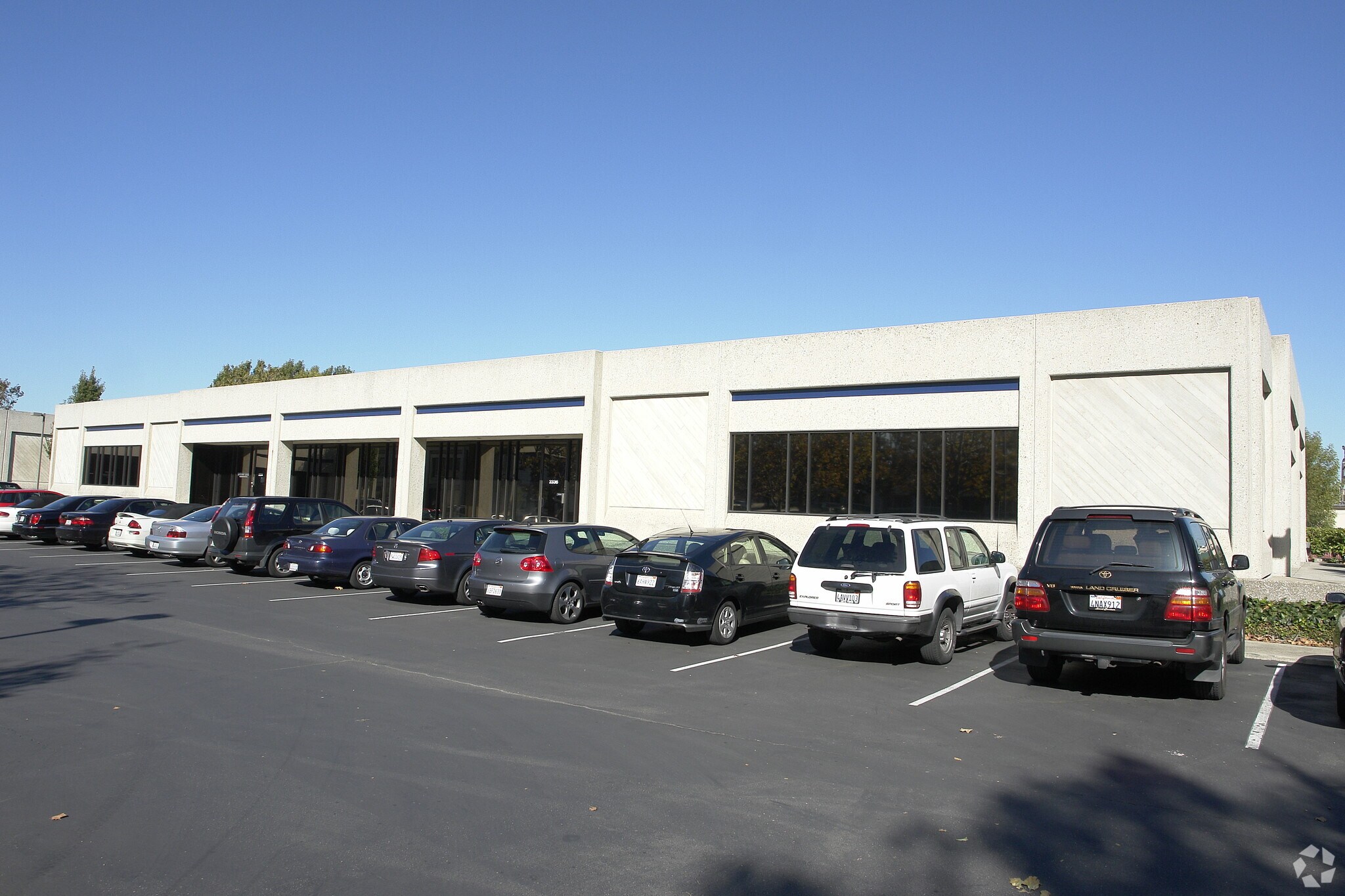 2330-2344 Merced St, San Leandro, CA à louer Photo principale– Image 1 sur 21