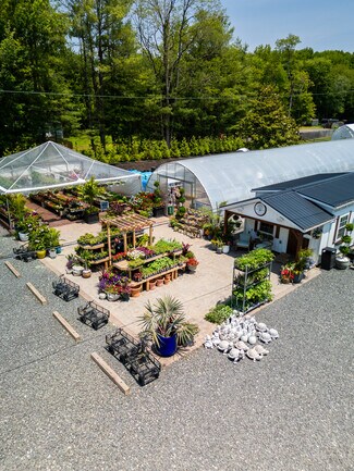 Plus de détails pour 336 Everett Rd, Lincroft, NJ - Spécialisé à vendre