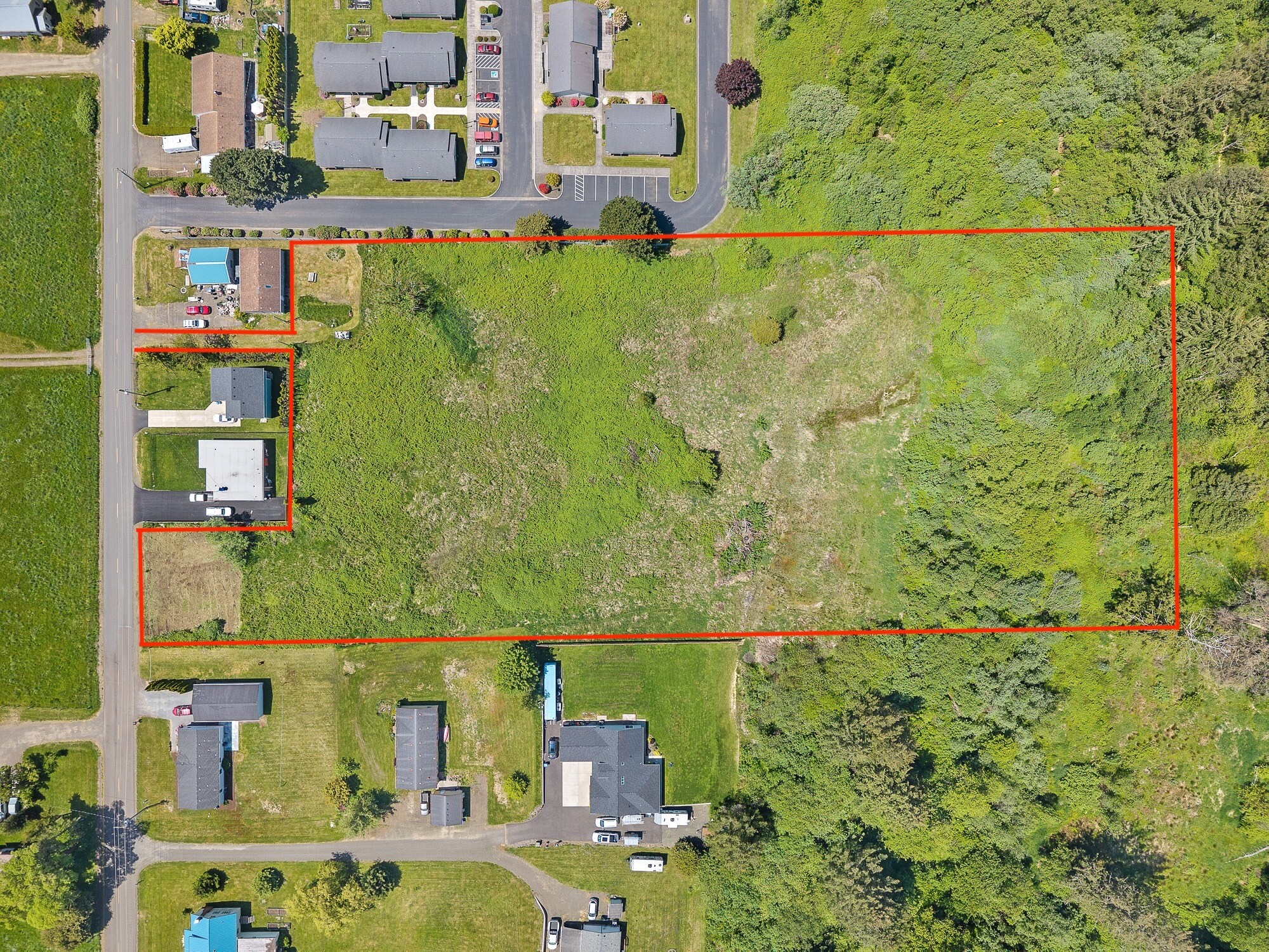 4006 12th St, Tillamook, OR à vendre Photo principale– Image 1 sur 7