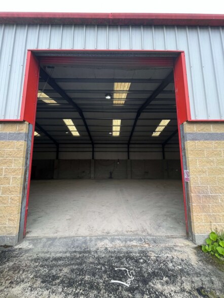 57B-57C Whitesides Hl, Craigavon à louer - Photo de l’immeuble – Image 2 sur 3