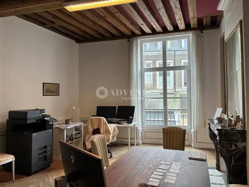 Bureau dans Orléans à louer Photo de l’immeuble– Image 1 sur 7