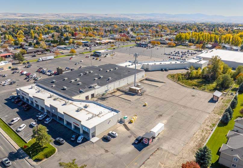 200-390 S Woodruff Ave, Idaho Falls, ID à louer - Photo de l’immeuble – Image 2 sur 3