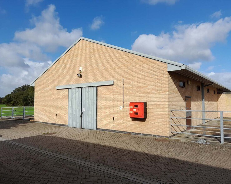 3 Shelford Rd, Whittlesford à louer - Photo de l’immeuble – Image 3 sur 3