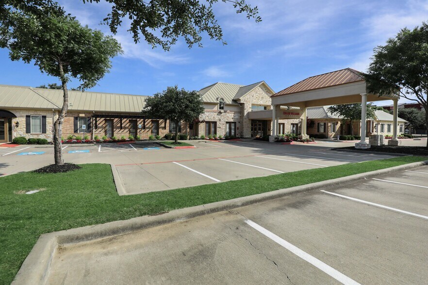 1002 Raintree Circle, Allen, TX à louer - Photo de l’immeuble – Image 3 sur 42