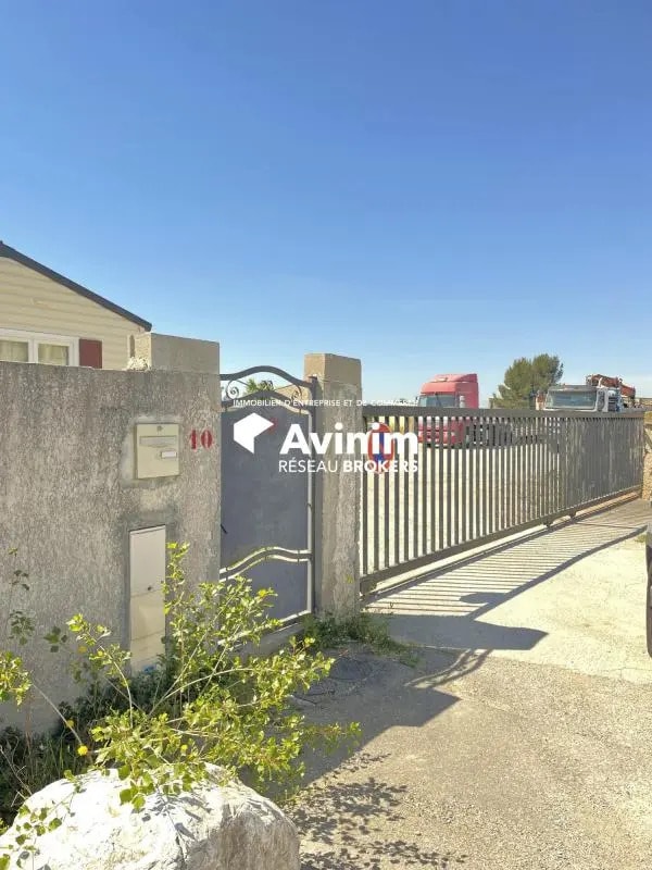 Plus de détails pour Terrain à vendre