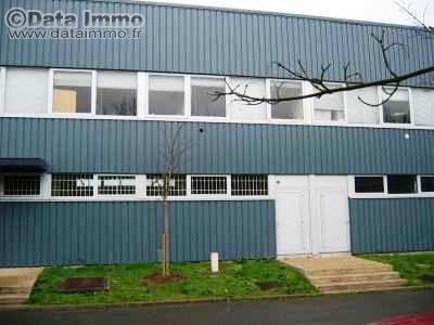 Industriel/Logistique dans Coignières à louer - Photo de l’immeuble – Image 2 sur 3