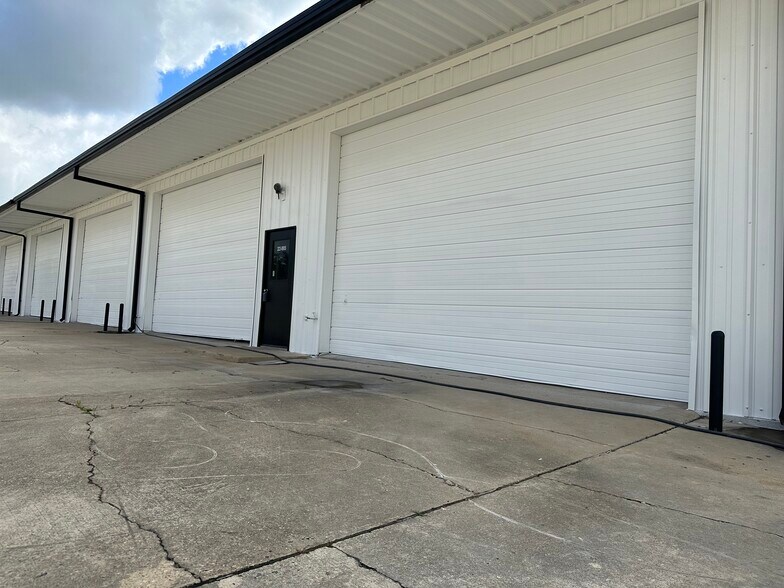 3225 Armand St, Monroe, LA à louer - Photo de l’immeuble – Image 3 sur 8
