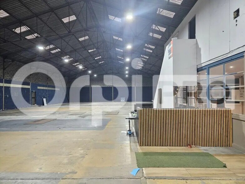 Local d’activités dans Bègles à louer - Photo intérieure – Image 2 sur 6