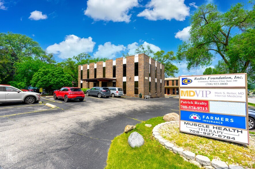 11952 S Harlem Ave, Palos Heights, IL à vendre - Photo de l’immeuble – Image 2 sur 8