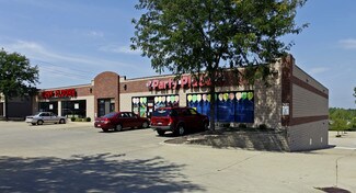 Plus de détails pour 7437-7441 Mentor Ave, Mentor, OH - Local commercial à louer