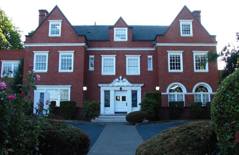 811 NW 19th Ave, Portland, OR à louer - Photo de l’immeuble – Image 3 sur 10