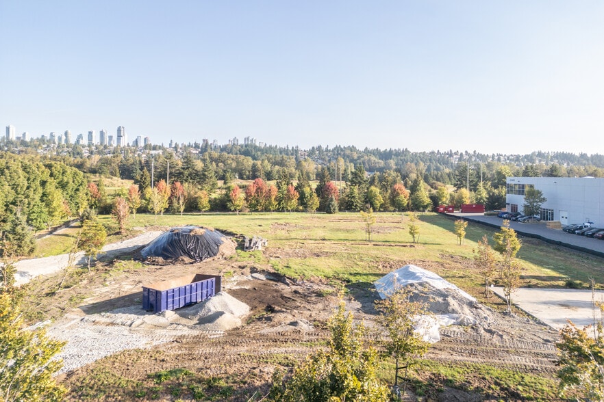 5025 Fraser Way, Burnaby, BC à louer - Photo de la construction – Image 3 sur 4
