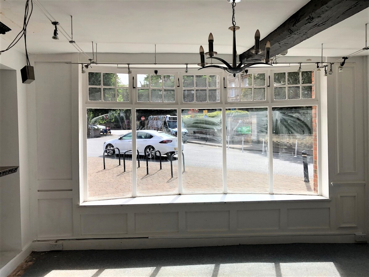 1-3 High St, Leighton Buzzard, BDF LU7 1DP - Lot 1B - - Photo intérieure - Image 2 of 3