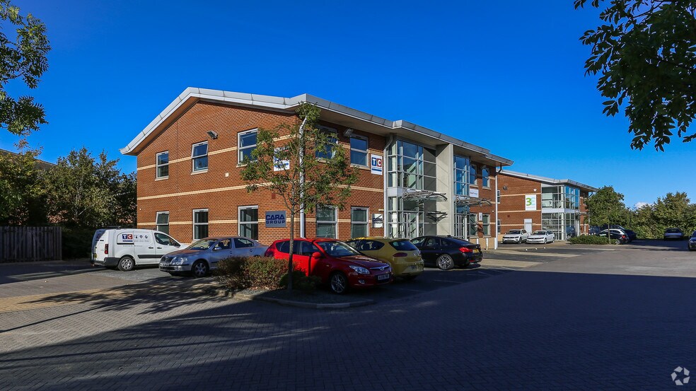 Calder Clos, Wakefield à louer - Photo de l’immeuble – Image 2 sur 3