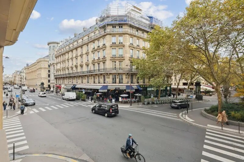 25 Rue Coquillière, Paris à louer - Photo de l’immeuble – Image 3 sur 17