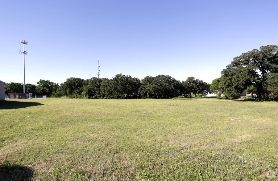 5150 E FM 1187, Burleson, TX à louer - Photo principale – Image 1 sur 3