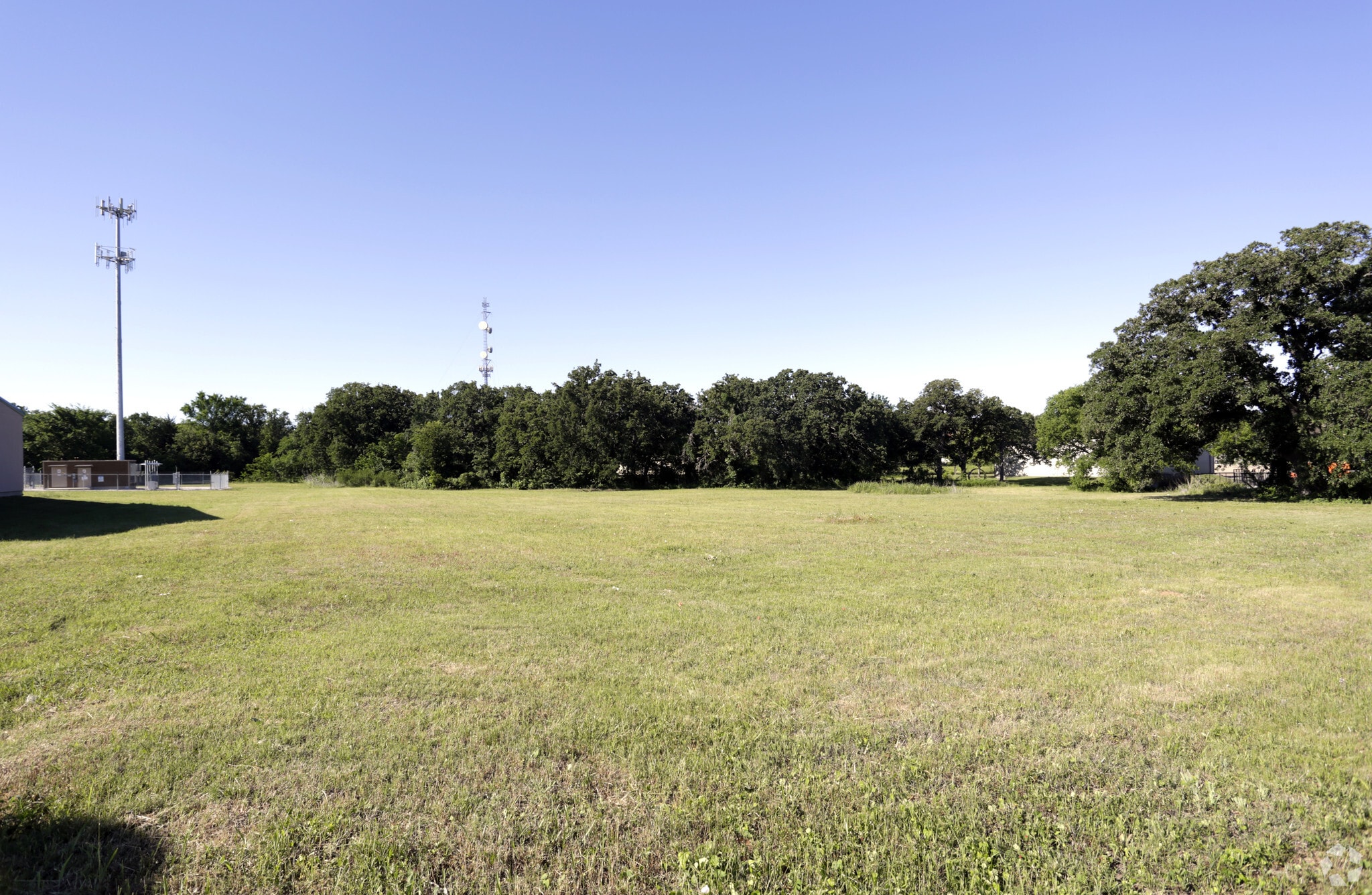 5150 E FM 1187, Burleson, TX à louer Photo principale– Image 1 sur 4