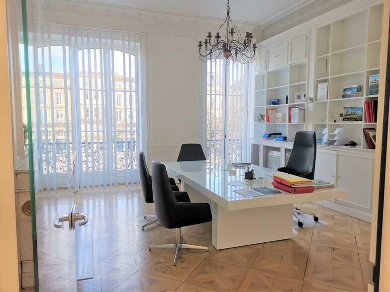 Bureau dans Bordeaux à louer - Photo intérieure – Image 2 sur 8