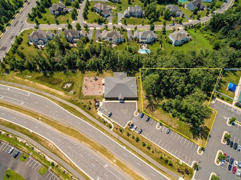 43655 Tall Cedars Pky, Chantilly, VA à louer - Aérien – Image 3 sur 9