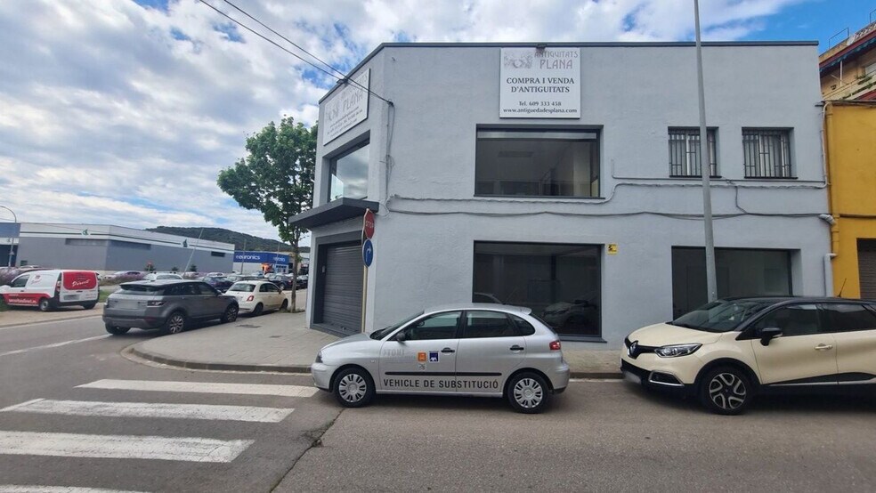 Local commercial dans Sant Celoni, Barcelona à louer - Photo de l’immeuble – Image 3 sur 4