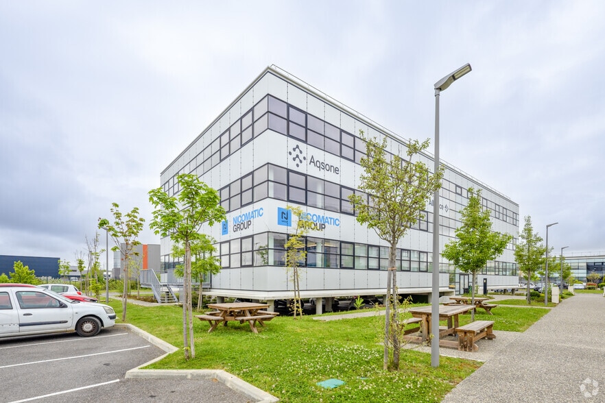 11 Rue Du Professeur Pierre Vellas, Toulouse à louer - Photo principale – Image 1 sur 13